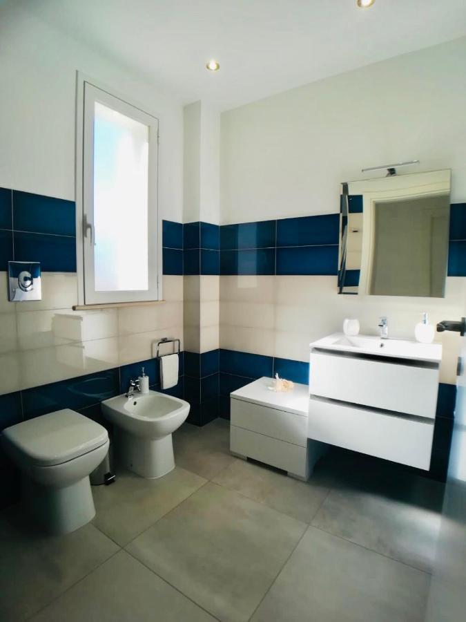 Dolcevitasuites - Modern 3 Bdr Villa In S. Lorenzo Рейтані Екстер'єр фото
