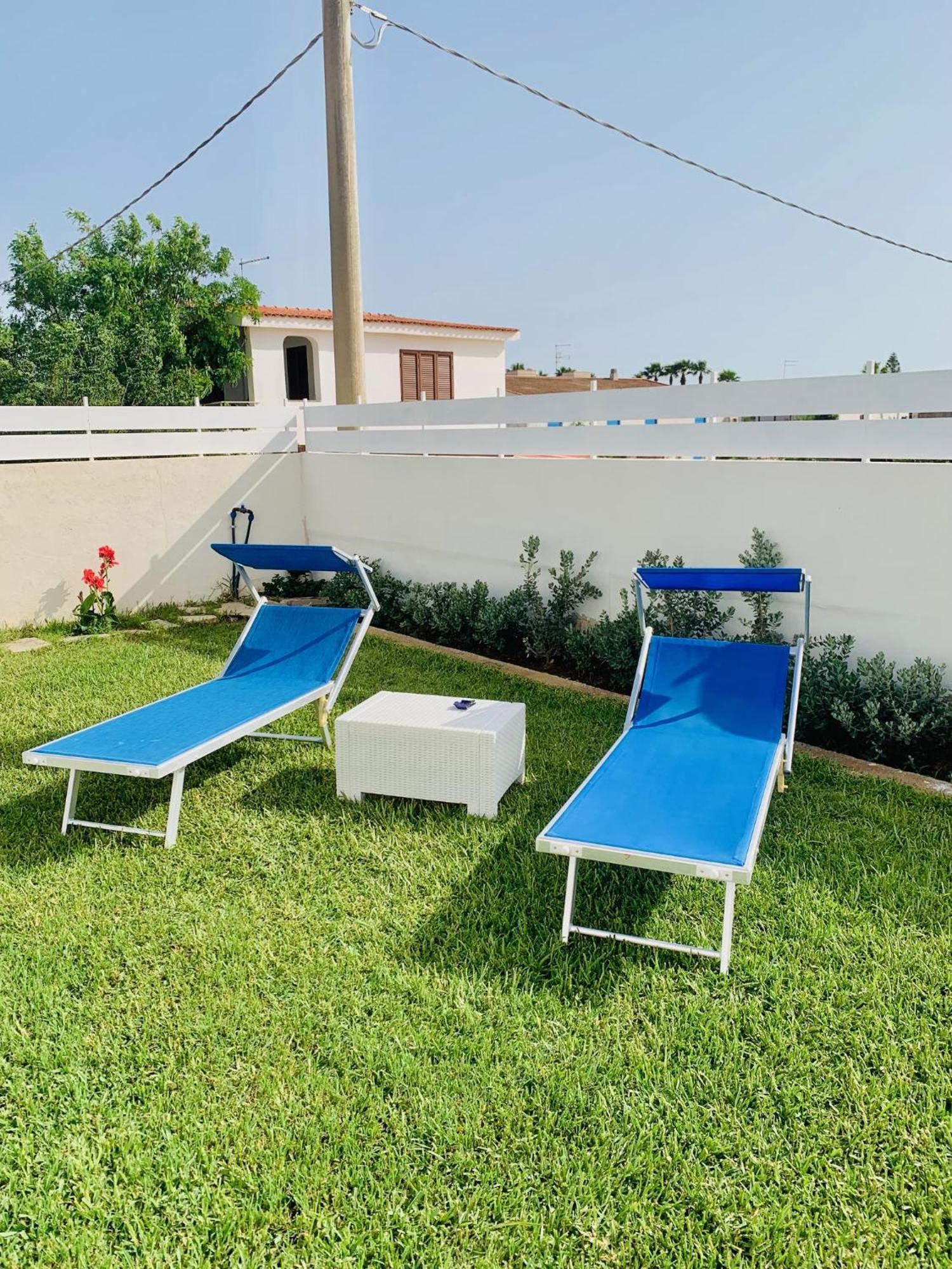 Dolcevitasuites - Modern 3 Bdr Villa In S. Lorenzo Рейтані Екстер'єр фото