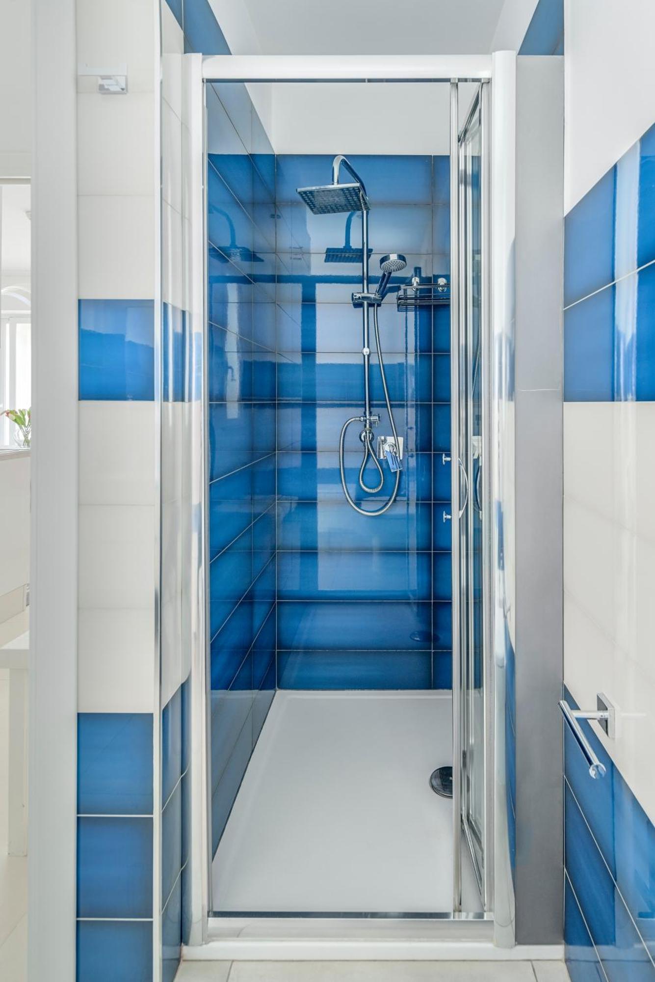 Dolcevitasuites - Modern 3 Bdr Villa In S. Lorenzo Рейтані Екстер'єр фото