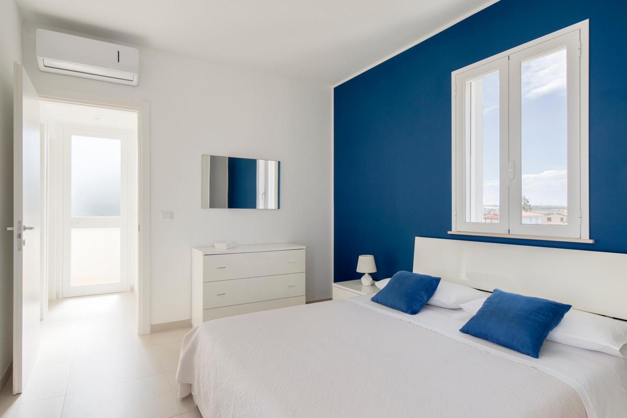 Dolcevitasuites - Modern 3 Bdr Villa In S. Lorenzo Рейтані Екстер'єр фото