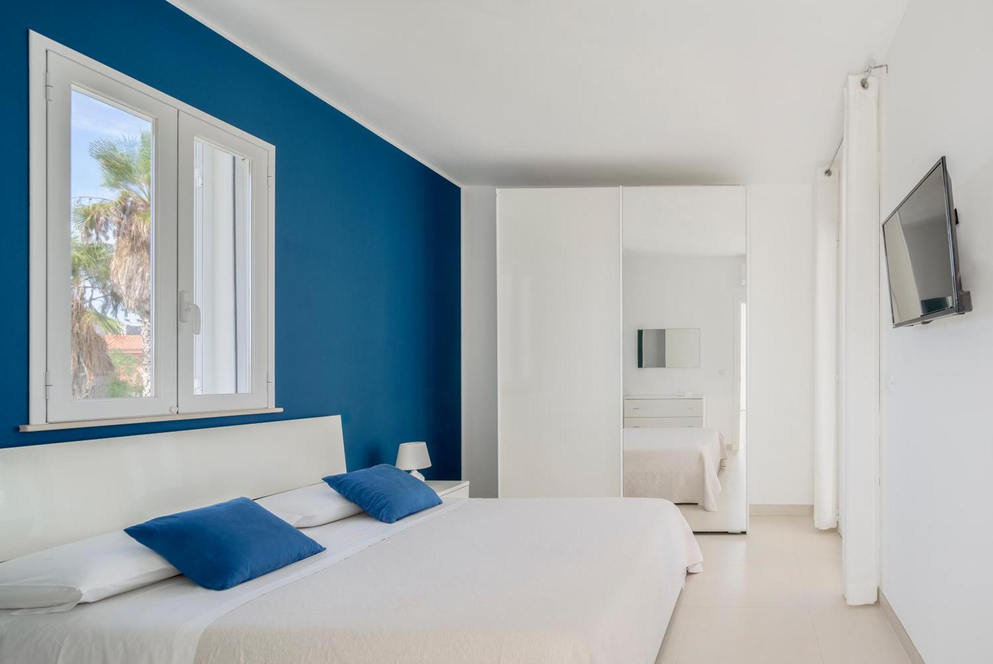 Dolcevitasuites - Modern 3 Bdr Villa In S. Lorenzo Рейтані Екстер'єр фото
